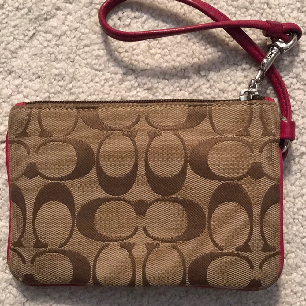 Used Coach wristlet - Picture 3 of 5